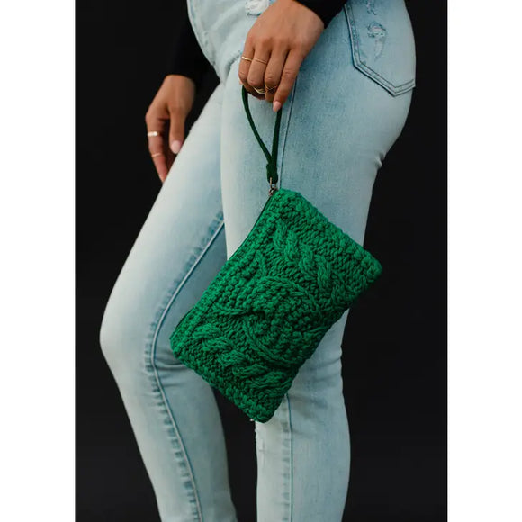 KELLY GREEN CABLE KNIT CLUTH