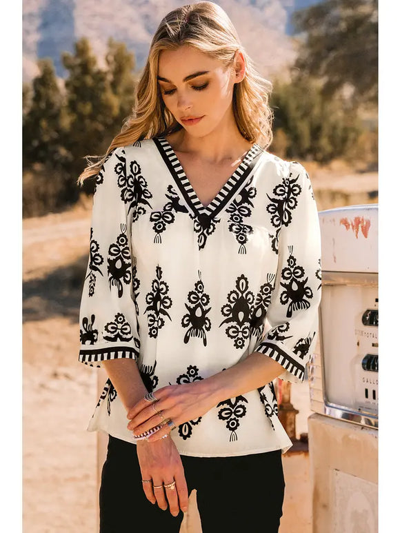 Fashion-W Boho Vintage Geometric 3/4 Sleeve V Neck Blouse